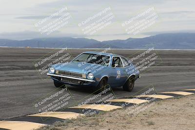 media/Jan-03-2026-SCCA SD (Sat) [[c9b9d14034]]/4-Novice Group/Session 1 Bowl/